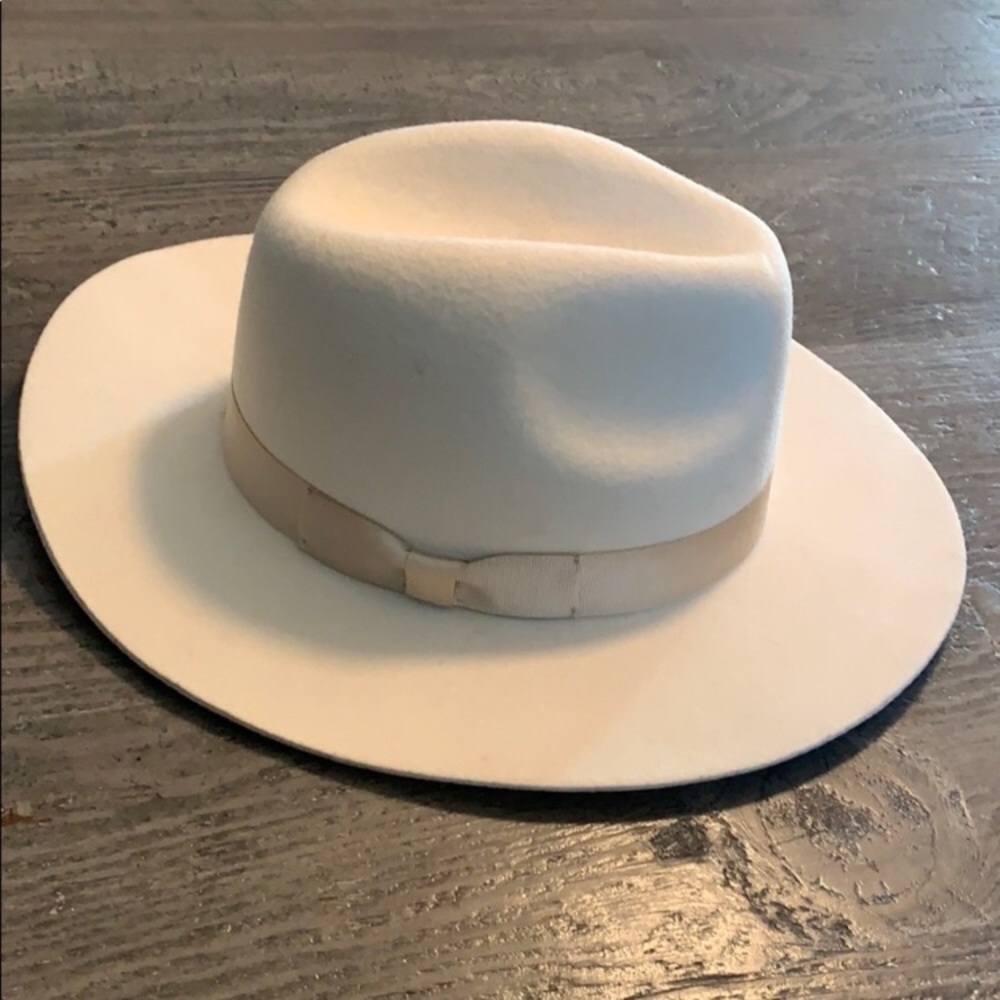 Lack of Color Hat